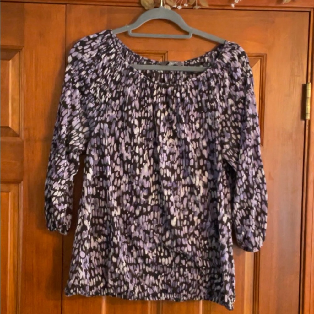 Purple Patterned Women's Top Daisy Fuentes, size L, great condition!